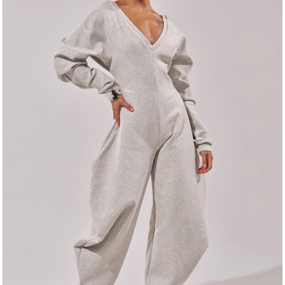 🔥NWT AKIRA COMFY COZY SWEATSHIRT JUMPSUIT - 2X